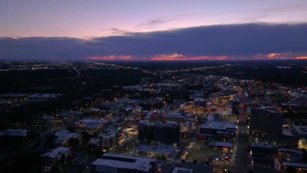 Vídeo Aéreo Del Centro Boise Por Noche Con Una Tormenta — Vídeos de Stock