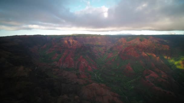Letecký Hawaii Kauai Waimea Canyon — Stock video