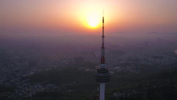 Luchtfoto Video Van Seoul Tower Gwanghwamun Gebied Bij Zonsopgang — Stockvideo