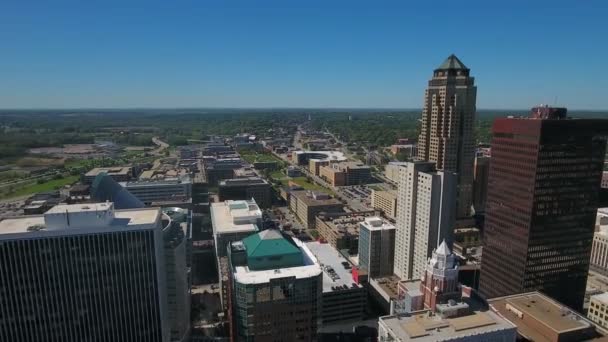 Video Aéreo Ciudad Des Moines Iowa — Vídeos de Stock
