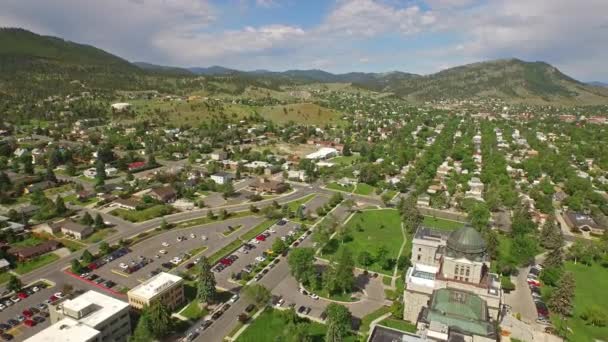 Luchtfoto Video Van Een Kleine Stad Montana — Stockvideo