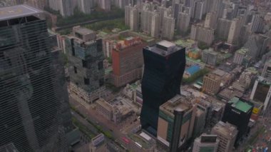 Puslu bir bulutlu gün Seul Gangnam bölgesinde hava video.