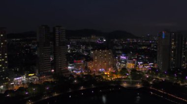 Geceleri hava video Lotte World Kulesi ve Jamsil dünyada Lotte. Seul