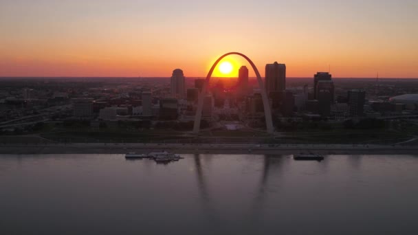 Vídeo Aéreo Centro Louis Pôr Sol — Vídeo de Stock