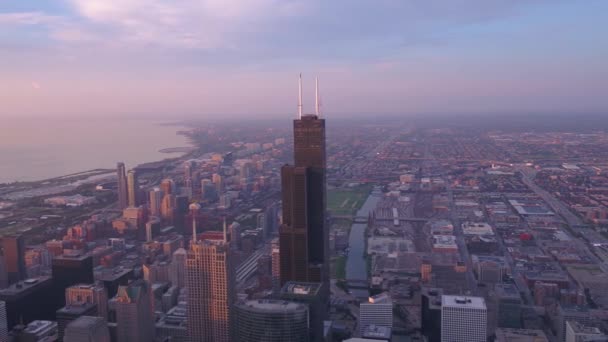 Vídeo Aéreo Del Centro Chicago Por Mañana Durante Hermoso Amanecer — Vídeos de Stock