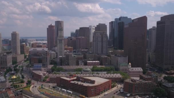 Luchtfoto Video Van Downtown Boston Een Zonnige Dag — Stockvideo