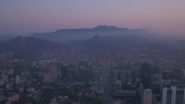 Luftbild Vom Seoul Tower Und Dem Gwanghwamun Gebiet Bei Sonnenaufgang — Stockvideo