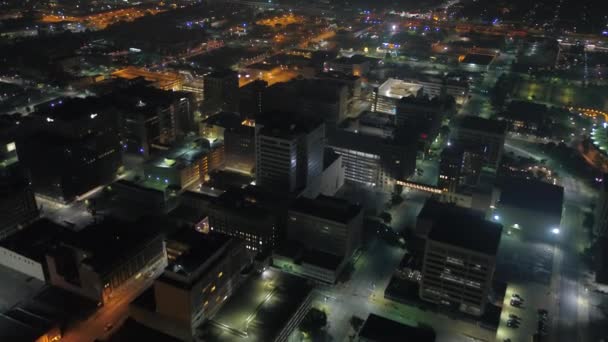 Gece Şehir Merkezinde Wichita Şehir Hava Kansas — Stok video