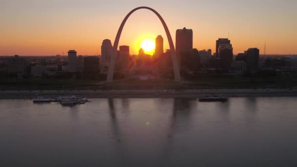 Vídeo Aéreo Centro Louis Pôr Sol — Vídeo de Stock