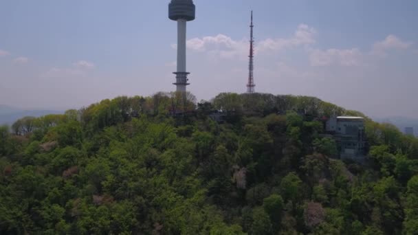 Luftbild Von Seoul Tower Und Gwanghwamun Area Einem Sonnigen Klaren — Stockvideo