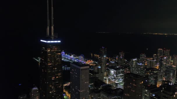 Luchtfoto Illinois Van Downtown Chicago Stad Bij Nacht — Stockvideo