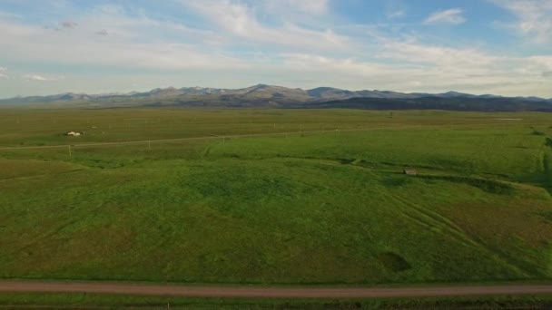 Aerial Video Landsbygden Montana Gårdar Östra Glaciären — Stockvideo