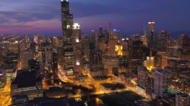 Şehir gece Chicago şehir merkezinin hava Illinois.