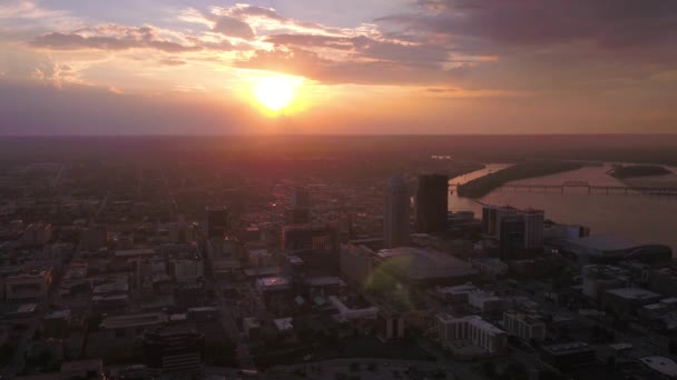 在日落的市中心路易斯维尔空中视频 — 图库视频影像