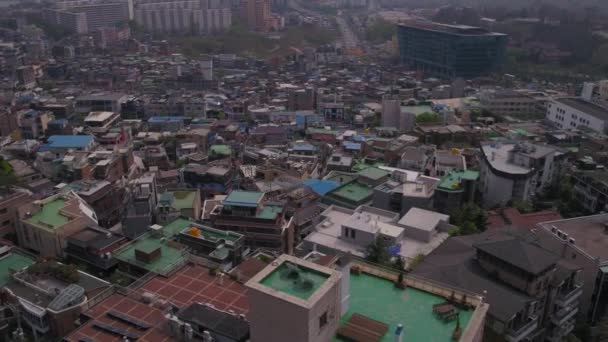 Luchtfoto Video Van Itaewon District Seoel Een Zonnige Wazige Dag — Stockvideo