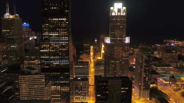 Luchtfoto Illinois Van Downtown Chicago Stad Bij Nacht — Stockvideo