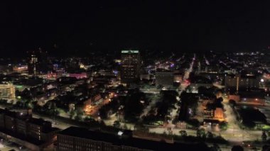 Şehir merkezindeki Manchester geceleri hava video.