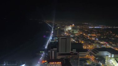 Şehir Atlantic City gece hava video