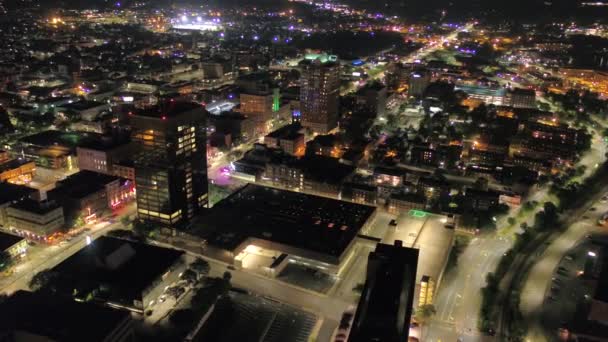 Şehir Merkezindeki Manchester Geceleri Hava Video — Stok video