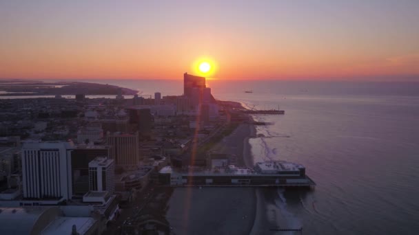 Luftbild Der Atlantischen Innenstadt Morgen Während Eines Wunderschönen Sonnenaufgangs — Stockvideo