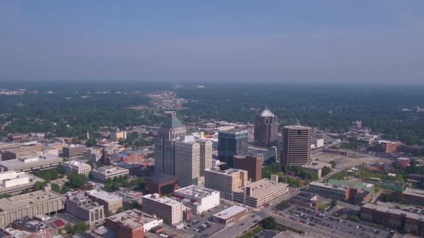 Şehrin Kuzey Carolina Greensboro Güneşli Bir Hava Video — Stok video