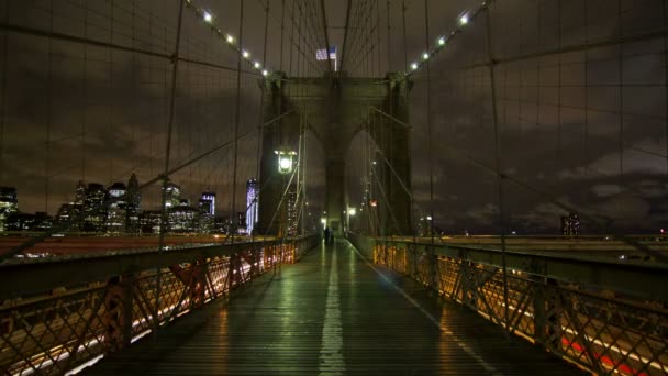Časová prodleva Brooklynský most v New Yorku.