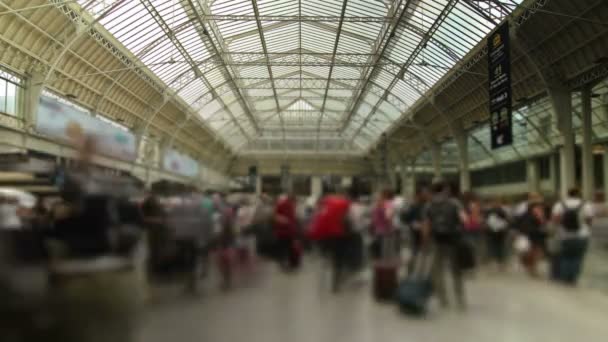 Time Lapse People Walking Train Station Paris Francia — Vídeos de Stock