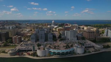 Madison Wisconsin şehrin havadan video