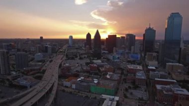 Şehir Texas Dallas'ta hava video.