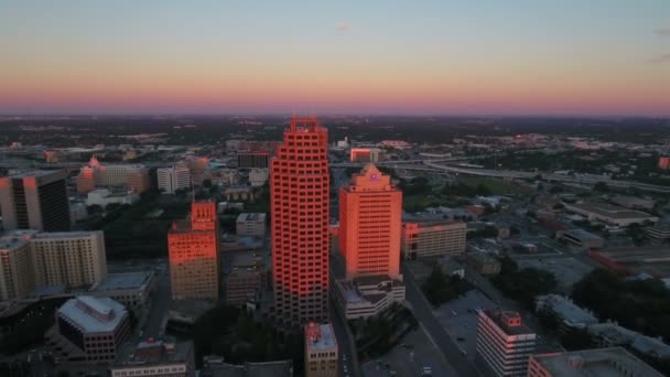德克萨斯州圣安东尼奥市中心的空中视频 — 图库视频影像