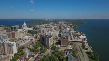 Madison Wisconsin şehrin havadan video