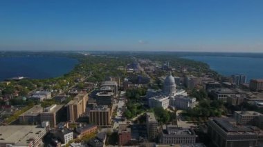 Madison Wisconsin şehrin havadan video