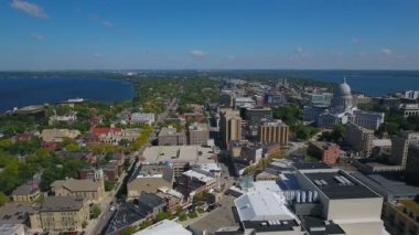 Madison Wisconsin şehrin havadan video