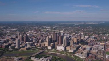 Şehir Columbus Ohio güneşli bir hava video.