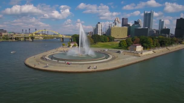 Aerial Video Downtown Pittsburgh Pennsylvania — Stock Video