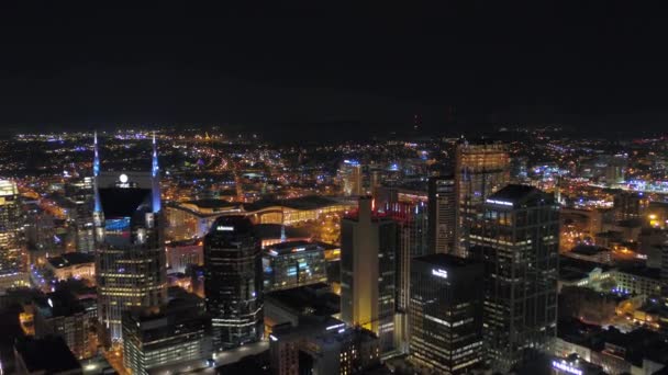 Luchtfoto Video Van Downtown Nashville Nachts — Stockvideo