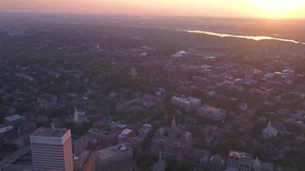 Aerial Video Downtown Providence Vid Soluppgången — Stockvideo