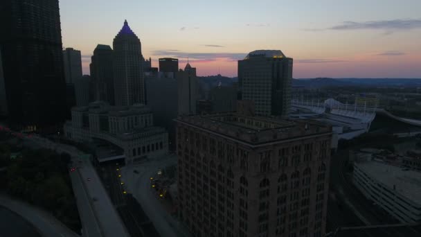 Vídeo Aéreo Del Centro Pittsburgh Pennsylvania — Vídeos de Stock