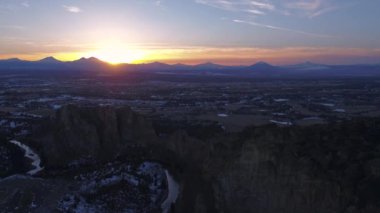Oregon Smith Kayası 'nın hava görüntüsü