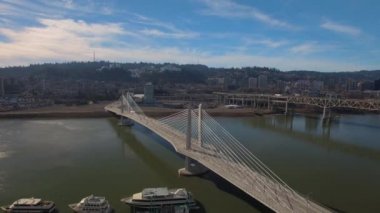 Portland Tillicum Köprüsü'nün havadan video