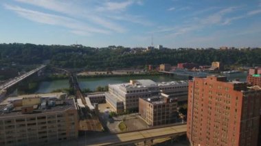 Şehir Pittsburgh Pennsylvania hava video. 