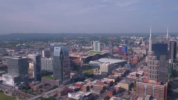 Aerial Video Downtown Nashville Solig Dag — Stockvideo