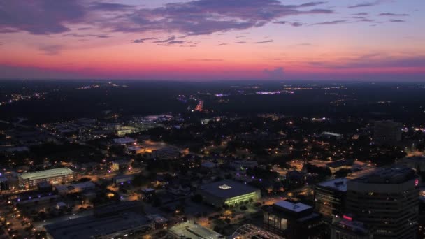 夜のダウンタウンのコロンビア市の空撮 — ストック動画