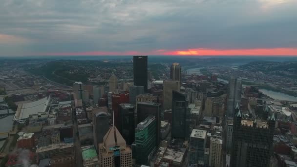 宾夕法尼亚州匹兹堡市中心的空中视频 — 图库视频影像