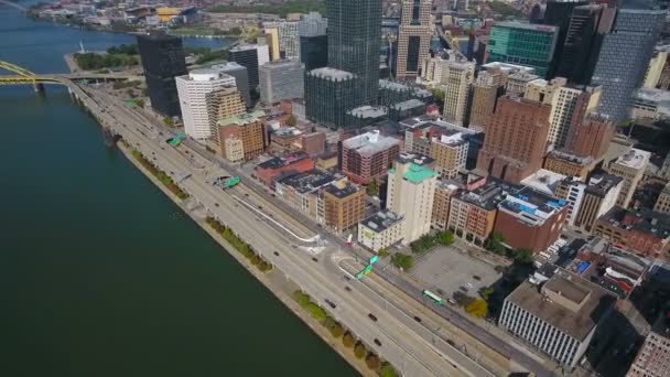 Vídeo Aéreo Del Centro Pittsburgh Pennsylvania — Vídeos de Stock