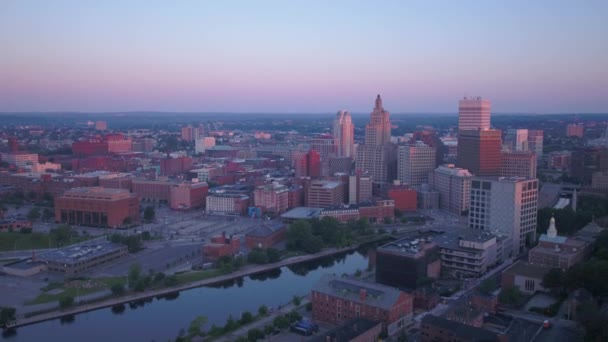 Luchtfoto Video Van Het Centrum Van Providence Bij Zonsopgang — Stockvideo