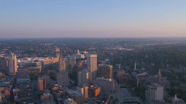 Aerial Video Downtown Providence Vid Soluppgången — Stockvideo