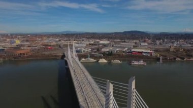 Portland Tillicum Köprüsü'nün havadan video