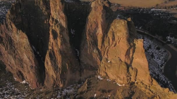 Flygfoto Över Oregon Smith Rock — Stockvideo