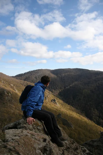 seyahat ve macera keşfi